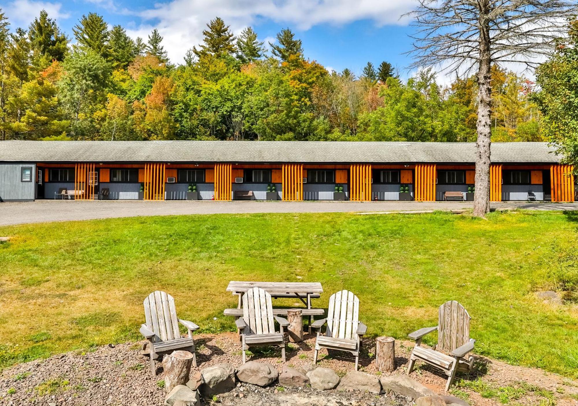 Matterhorns Hunter Lodge Eksteriør bilde